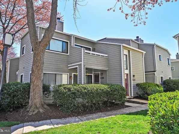 1963 Villaridge Dr Suite 1963B, Reston, VA 20191