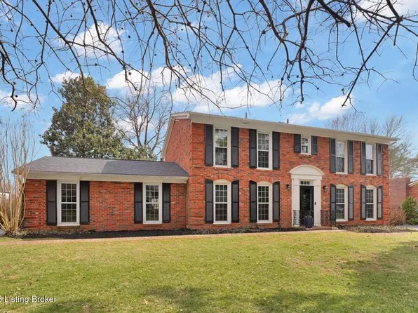 6110 Rodes Dr, Northfield, KY 40222