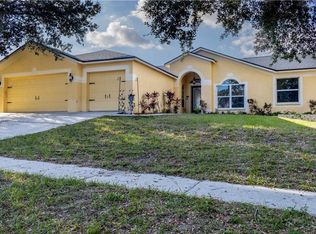 12814 Raysbrook Dr, Riverview, FL 33569