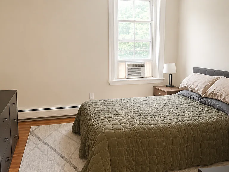 1819 Beacon St #5 — Photo 9