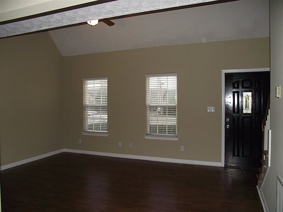 4th image of 753 Jennings Ct