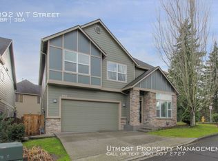 892 W T St, Washougal, WA 98671