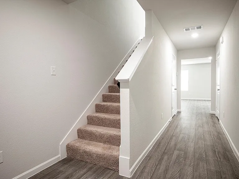 7352 Tin Star Dr — Photo 3