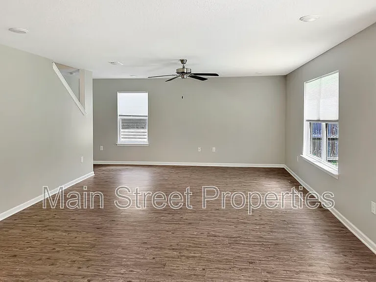 5777 Blackhorse Cir — Photo 4