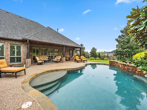 233 Mockingbird Ln, Heath, TX 75032