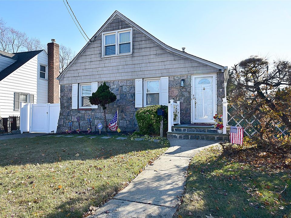 1st image of 2498 Beltagh Avenue