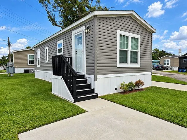 1311 US Highway 92 W #49