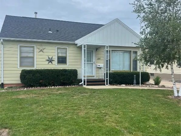 1116 Forest Dr SE, Cedar Rapids, IA 52403
