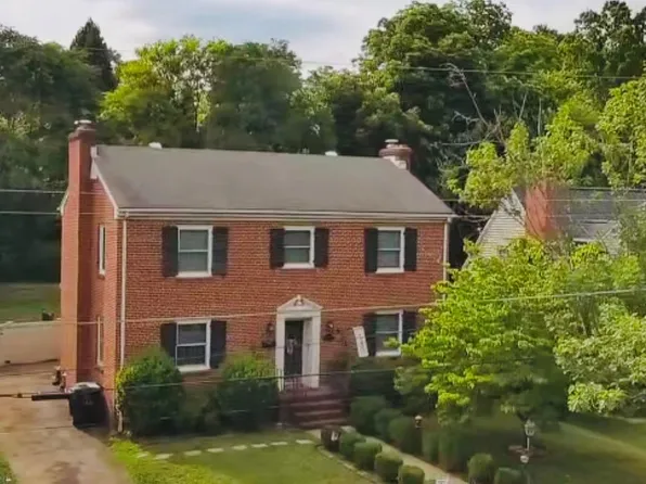100 Brockton Pl, Danville, VA 24541