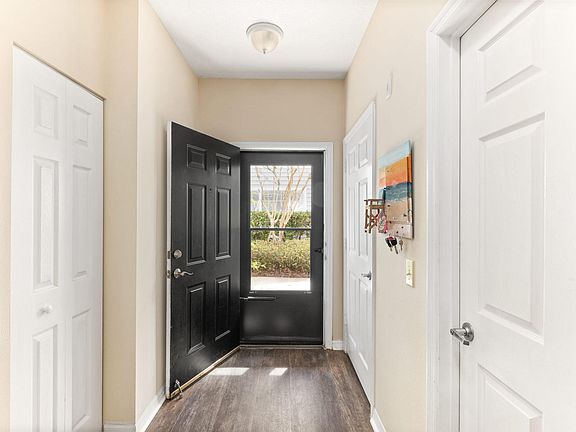 5th image of 11113 Harbour Vista Cir