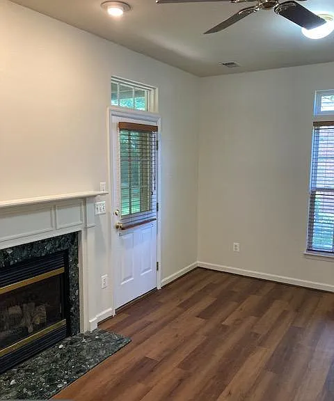 2985 Huntington Grove Sq — Photo 3