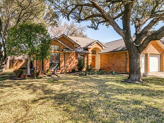 2nd image of 3414 Spring Willow Dr
