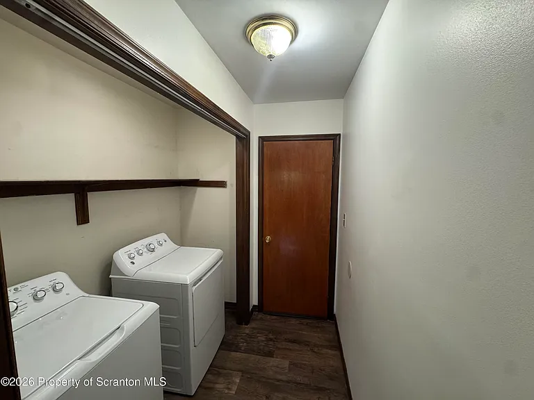 23 E Mountain Rd #B — Photo 8