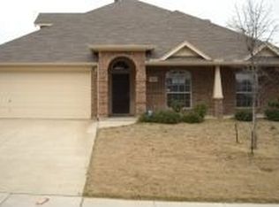931 Peach Ln, Burleson, TX 76028