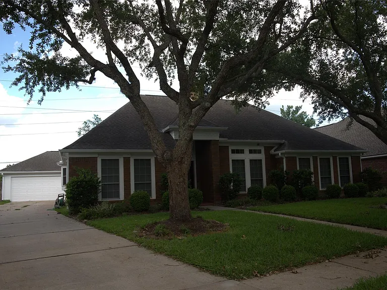 1839 Lake Winds Dr — Photo 5