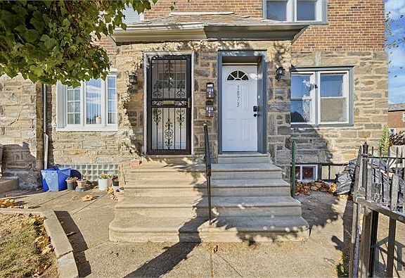 2nd image of 1871 E Tulpehocken St #2