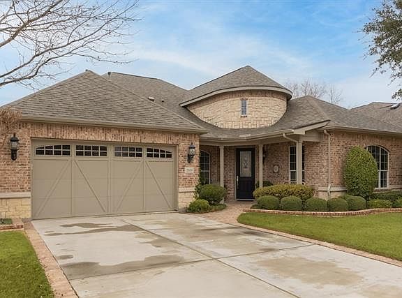 2nd image of 7039 Maumee Valley Ct