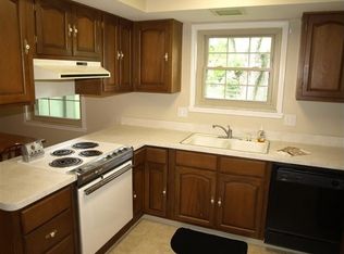 475 Cedarleaf Dr, Dayton, OH 45459