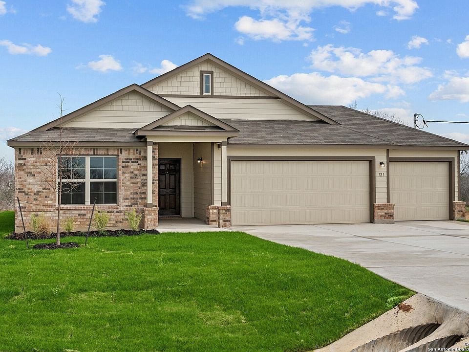1st image of 121 Calgary Drive