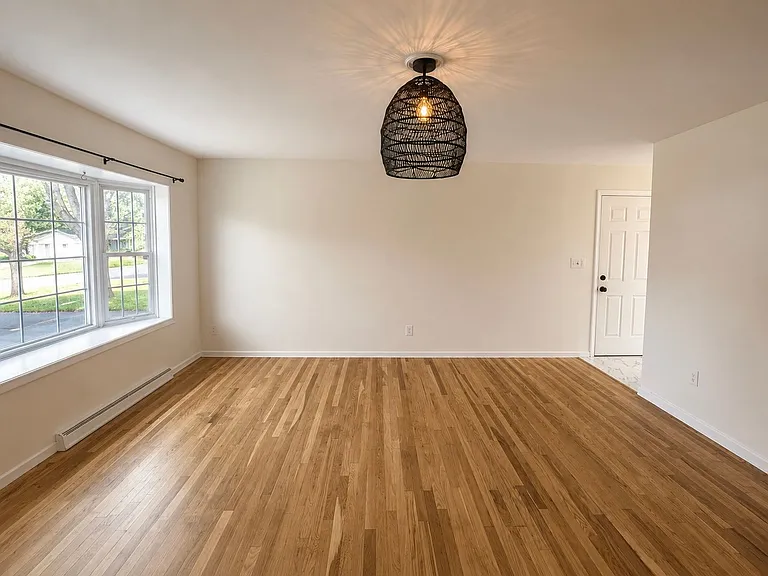 6431 Anderegg Dr — Photo 5