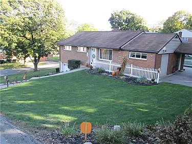 238 Cedarcove St photo 1
