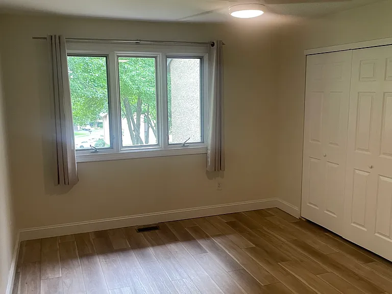 24 Golf Club Dr — Photo 5