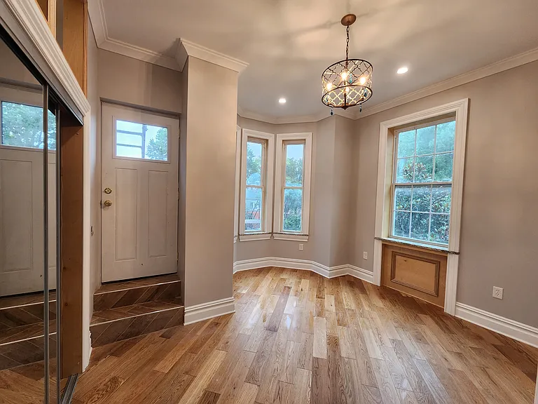 3402 Pearl St — Photo 14