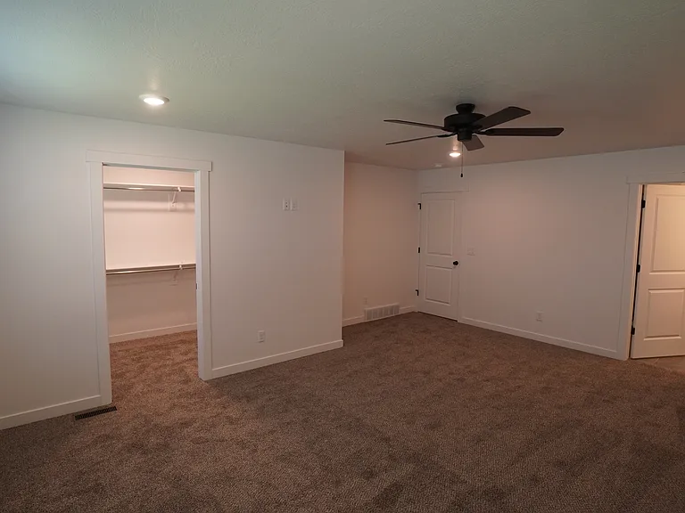977 S Swoop Dr — Photo 12