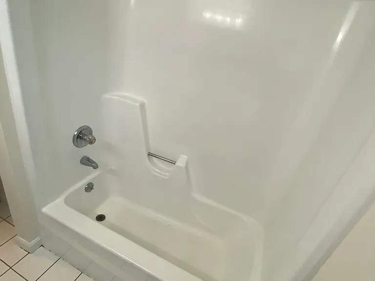 23 Glenwood Ave #14 — Photo 22