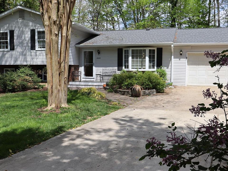 1st image of 2195 Thoreau Ct