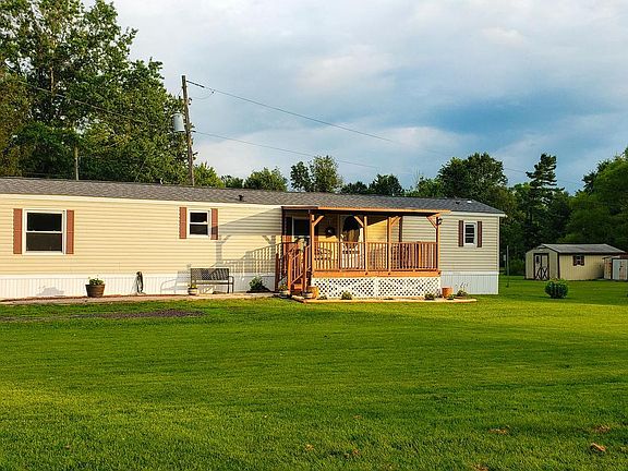 3rd image of 2060 Rohrbach Rd