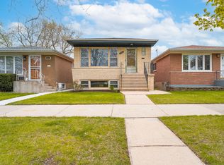 2741 E 130th St, Chicago, IL 60633
