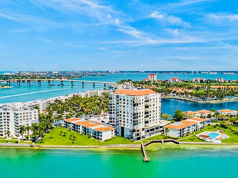 6287 Bahia Del Mar Cir #706 — Photo 25