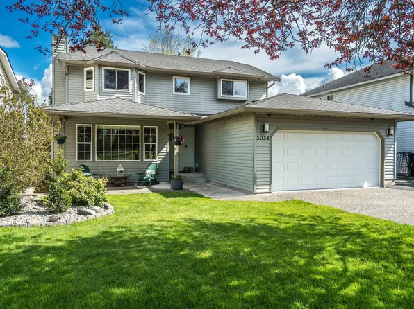 5054 207th St, Langley, BC V3A 7T8