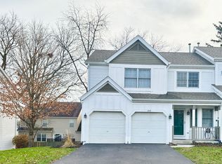249 Spring Point Dr, Carpentersville, IL 60110