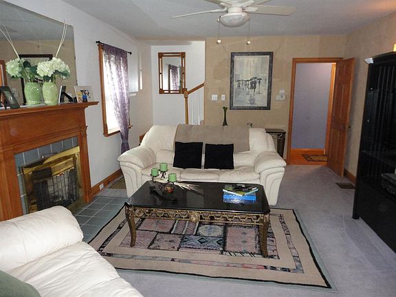 5th image of 5536 Surrey Ave