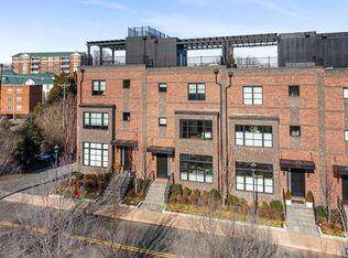 1031 E Water St, Charlottesville, VA 22902
