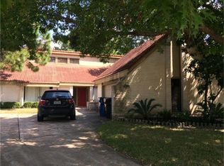 8030 Sunnyvale Forest Dr, Houston, TX 77088
