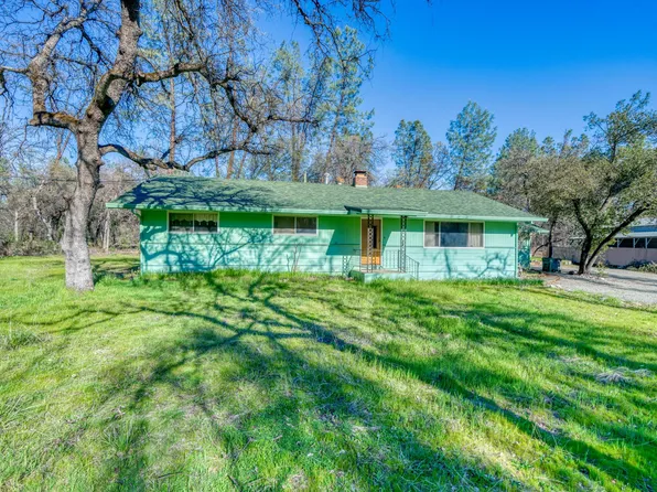 18145 Ranchera Rd, Shasta Lake, CA 96019
