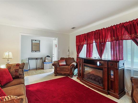 4th image of 4104 Swannanoa Dr