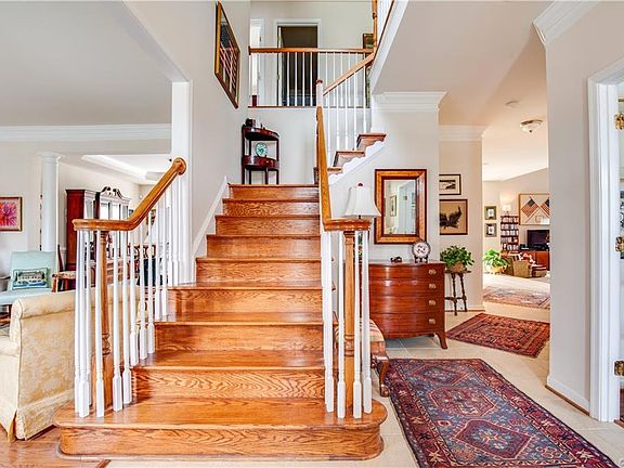 4th image of 8632 Ashbury Hills Ter
