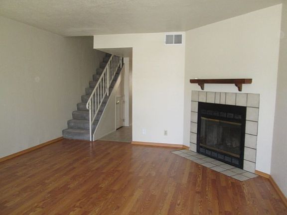 2nd image of 3301 Monroe St NE Unit M129