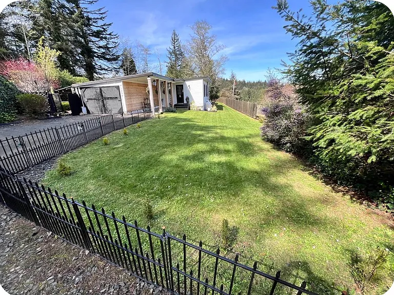 1398 Oregon Ave — Photo 43