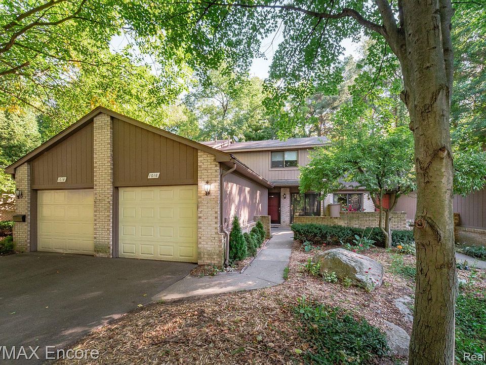 1st image of 1016 Oak Pointe Dr