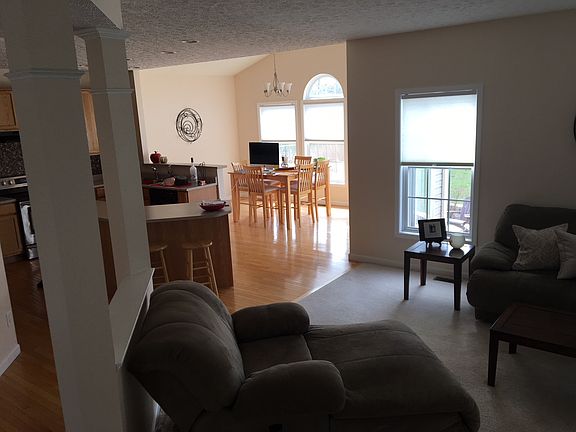 5th image of 780 Admore Dr