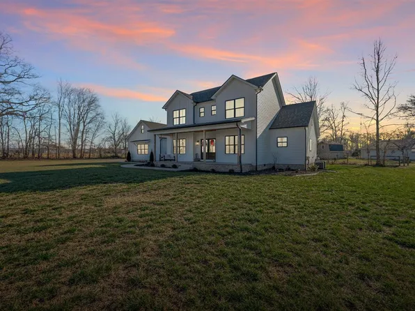 2712 Chalybeate Rd, Smiths Grove, KY 42171