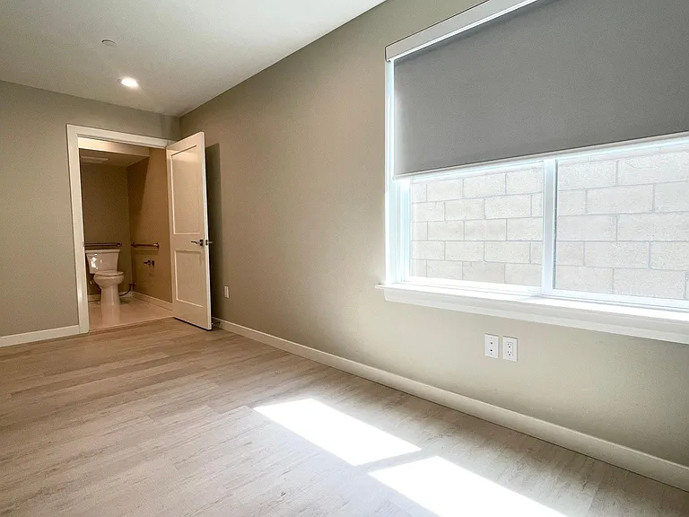 4251 E Live Oak Ave #12 — Photo 26