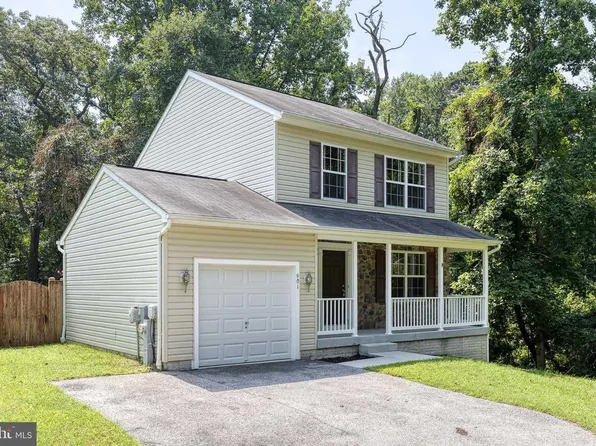 901 8th St, Pasadena, MD 21122