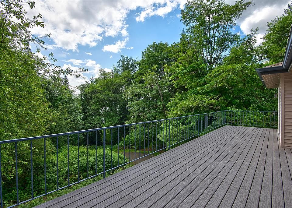 5548 Seabreeze Ln SE, Pt Orchard, WA 98367 | Zillow