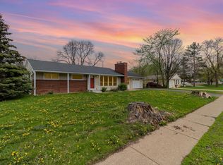3896 White Bear Ave N, Saint Paul, MN 55110